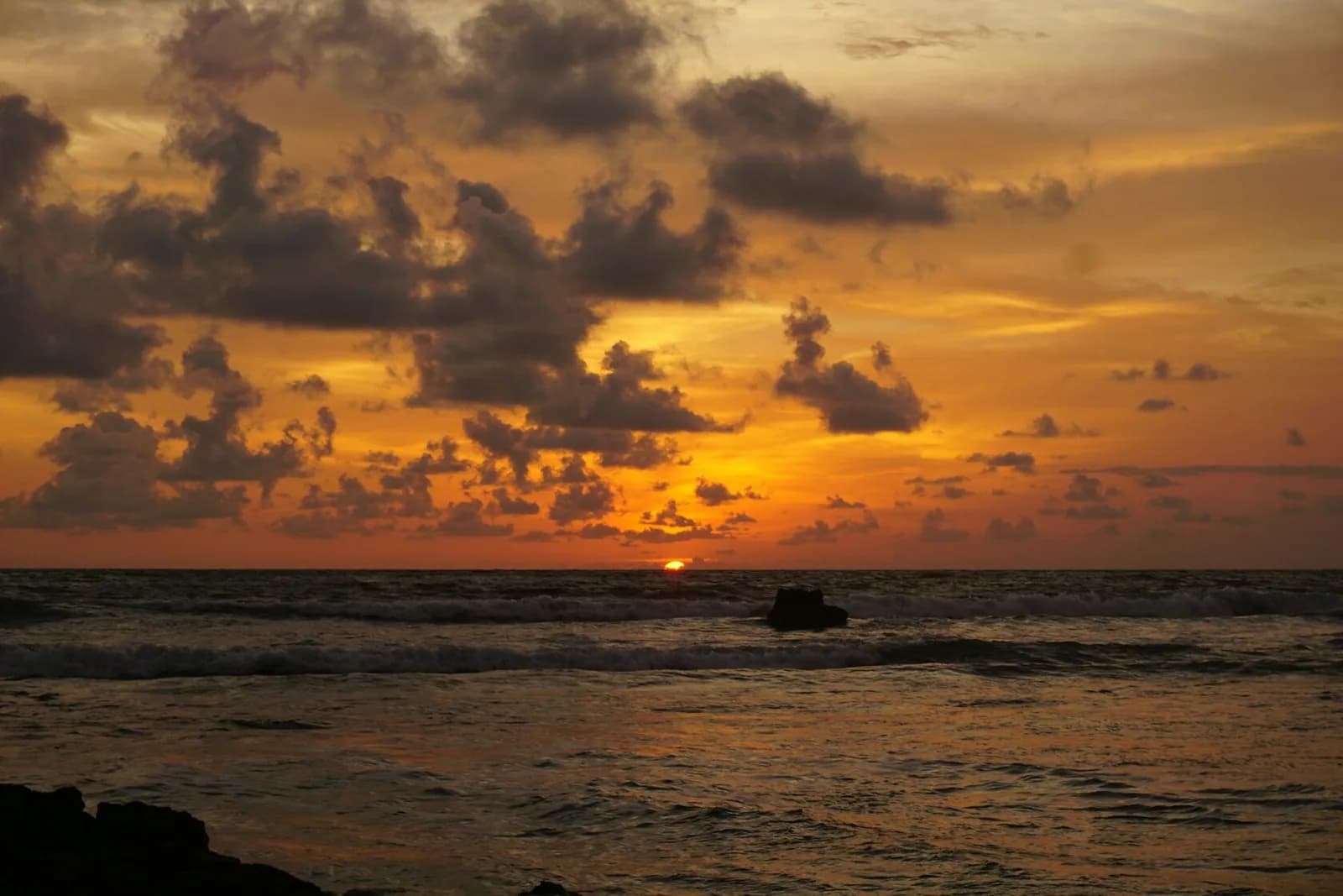Where to Find Shisha Near Echo Beach: Why I Go to HookahPlace Canggu