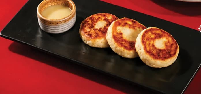 Syrniki w/ Sour Cream & Condensed Milk